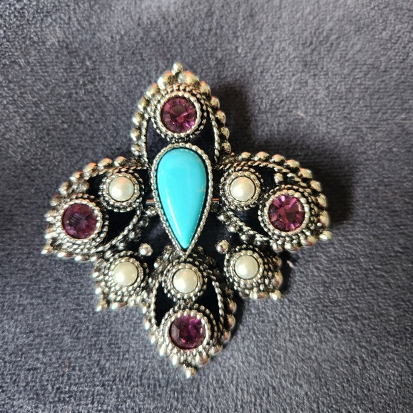 Sarah Cov Brooch - Picture 1 of 5